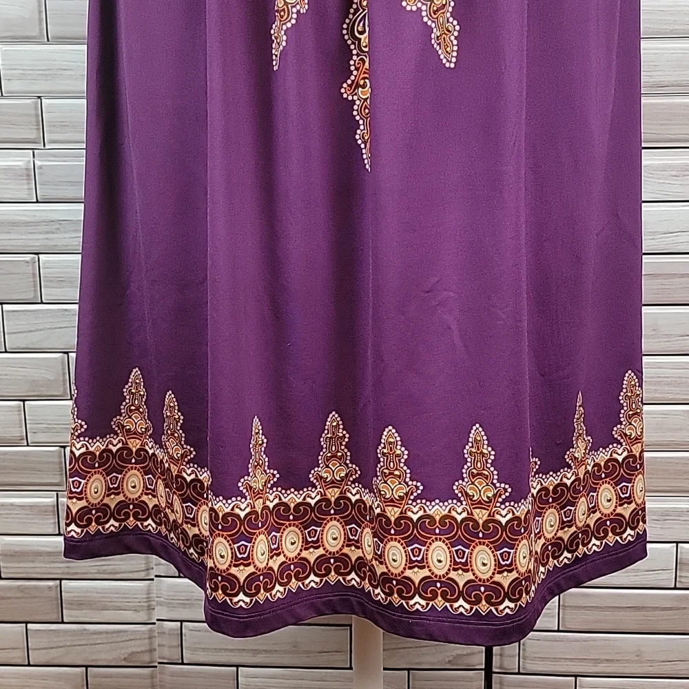Deep v-neck purple dress - Picture 4 of 12